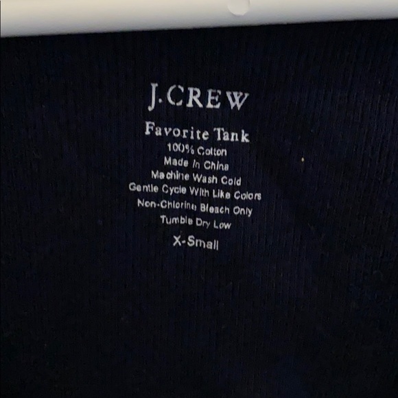 XS J. Crew Anchor Tank in Navy - Picture 2 of 3